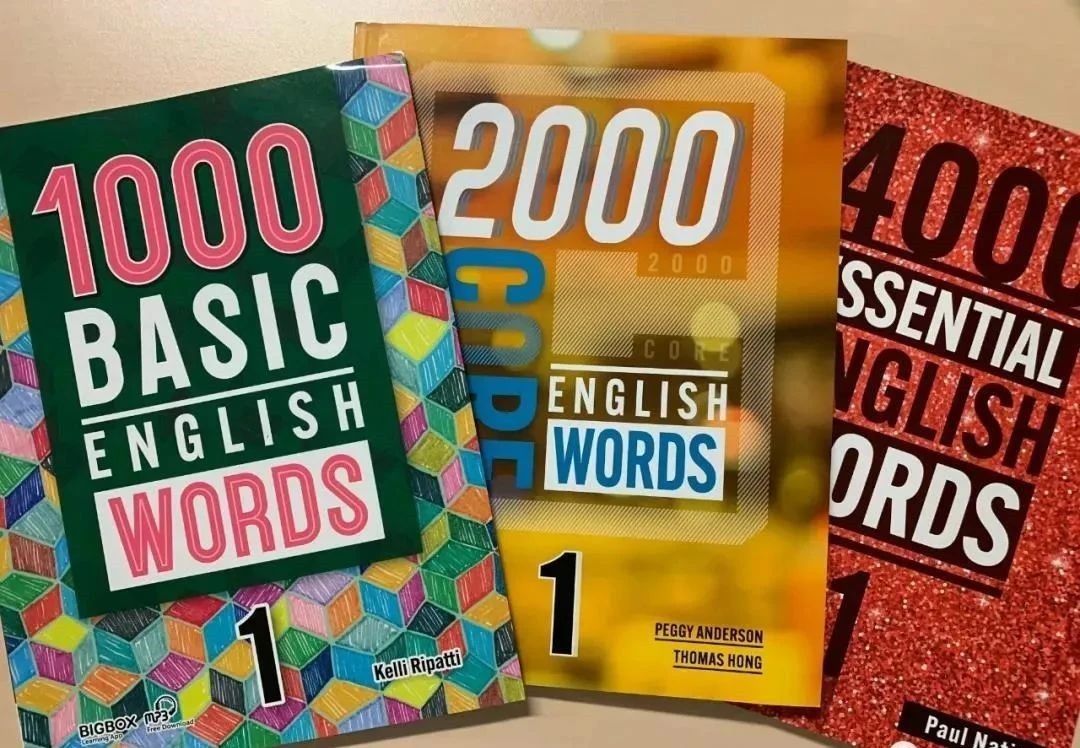 2000 Core English Words 必背英语2000核心词汇书+练习册+mp3全套下载第1张